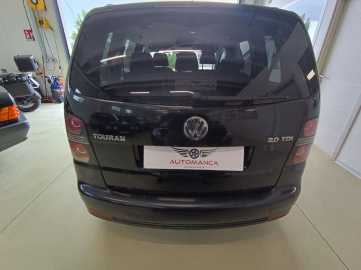 Volkswagen Touran TDI DPF DSG Highline (4)