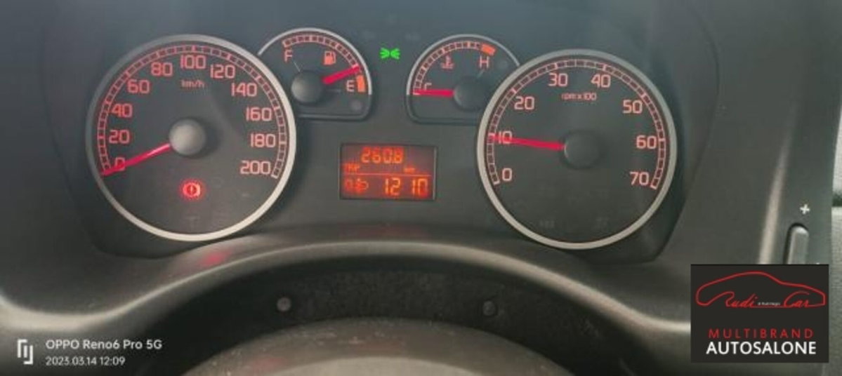 Fiat Punto Classic 1.2 5 porte Active GPL (9)
