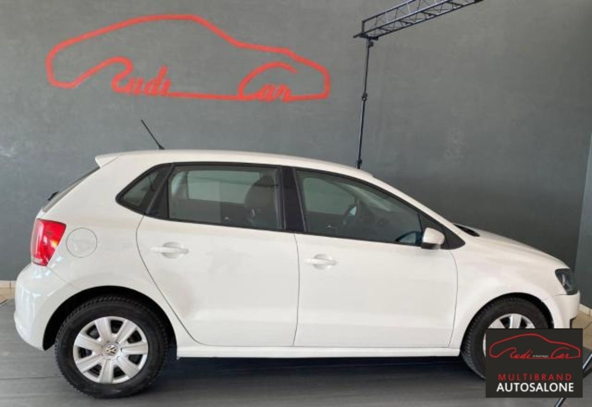 Volkswagen Polo 1.2 5 porte Trendline (8)