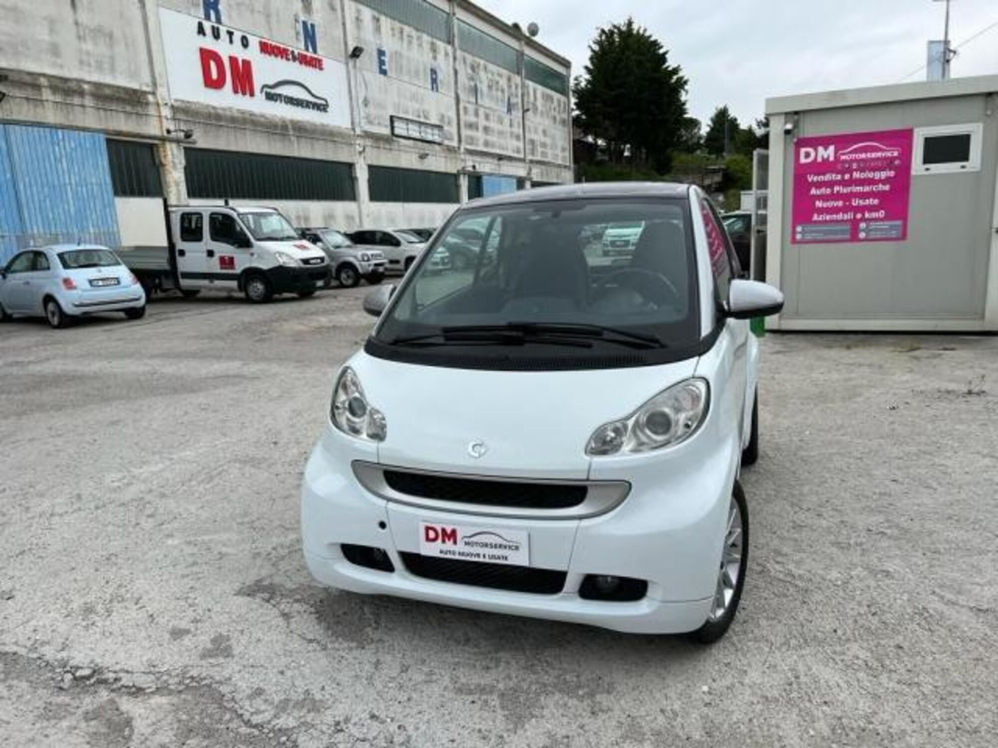 smart fortwo 52 kW MHD coupé White Tailor Made