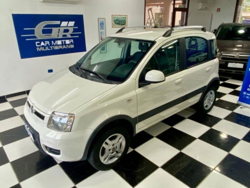 Fiat Panda 1.3 MJT 16V DPF 4x4 Climbing