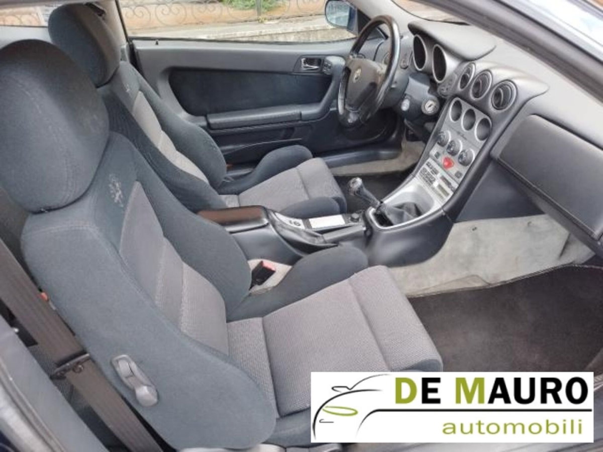 Alfa Romeo Gtv 1.8i 16V Twin Spark cat (6)