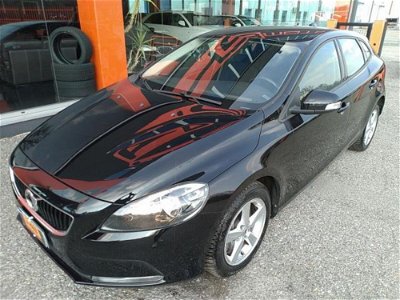 Volvo V40 D2 Geartronic Kinetic my 17 usata