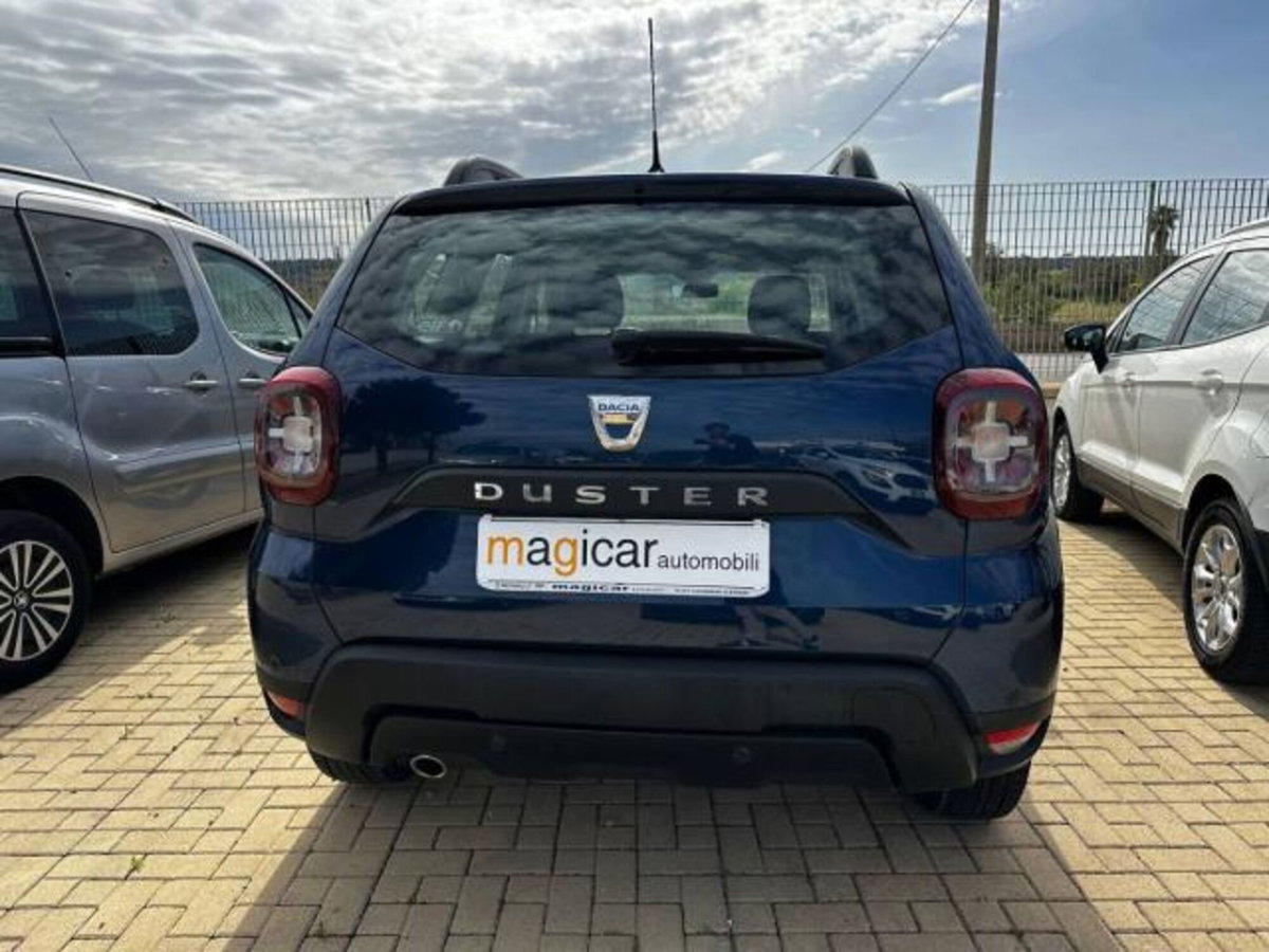 Dacia Duster 1.5 dCi 110CV 4x2 Prestige (4)