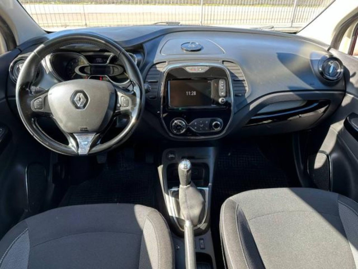 Renault Captur 1.5 dCi 8V 90 CV EDC Start&Stop Energy R-Link (11)