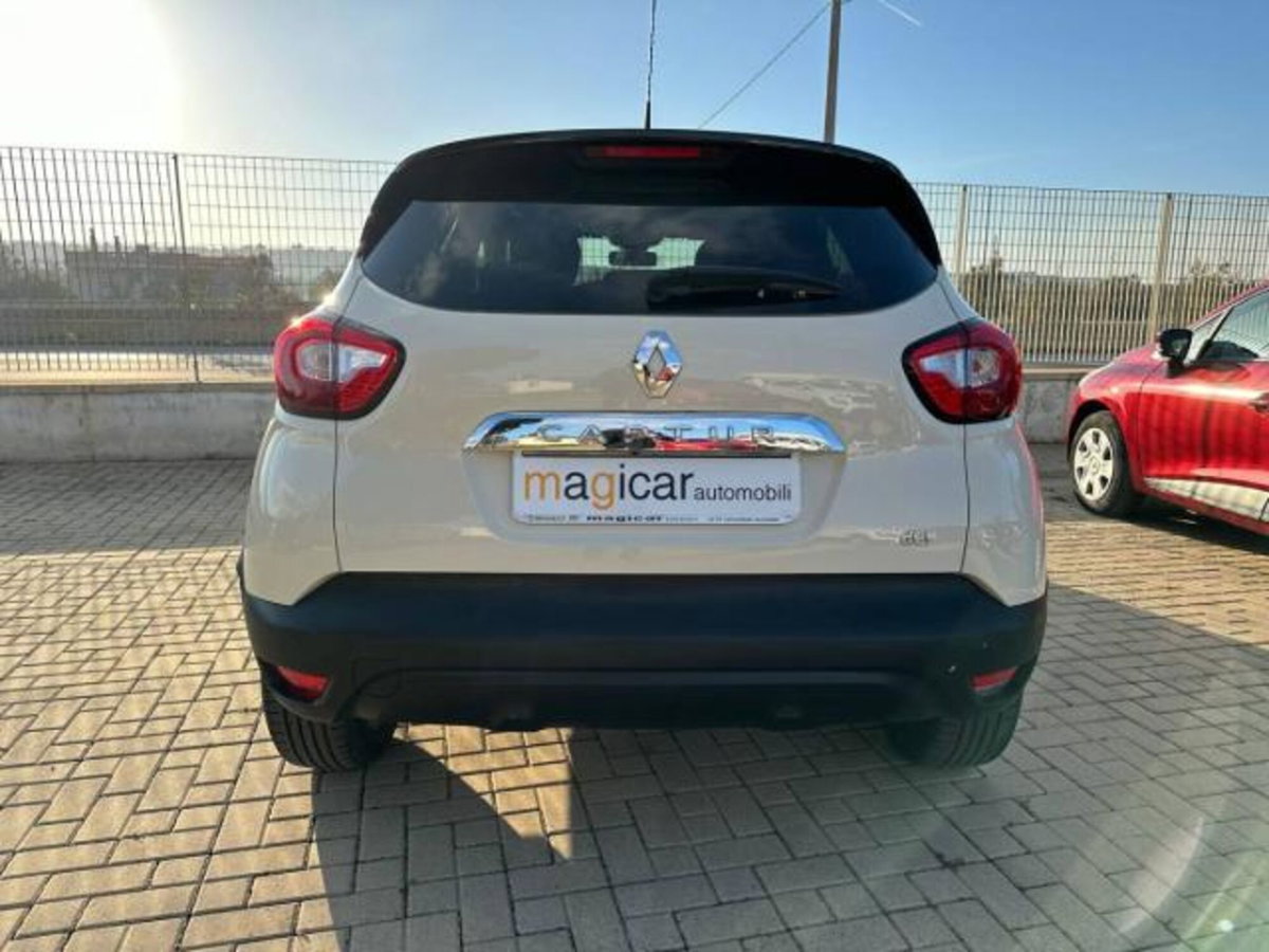 Renault Captur 1.5 dCi 8V 90 CV EDC Start&Stop Energy R-Link (4)