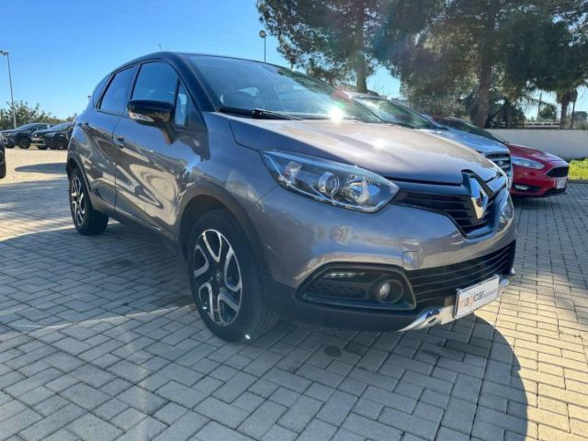 Renault Captur 1.5 dCi 8V 90 CV EDC Energy R-Link (2)