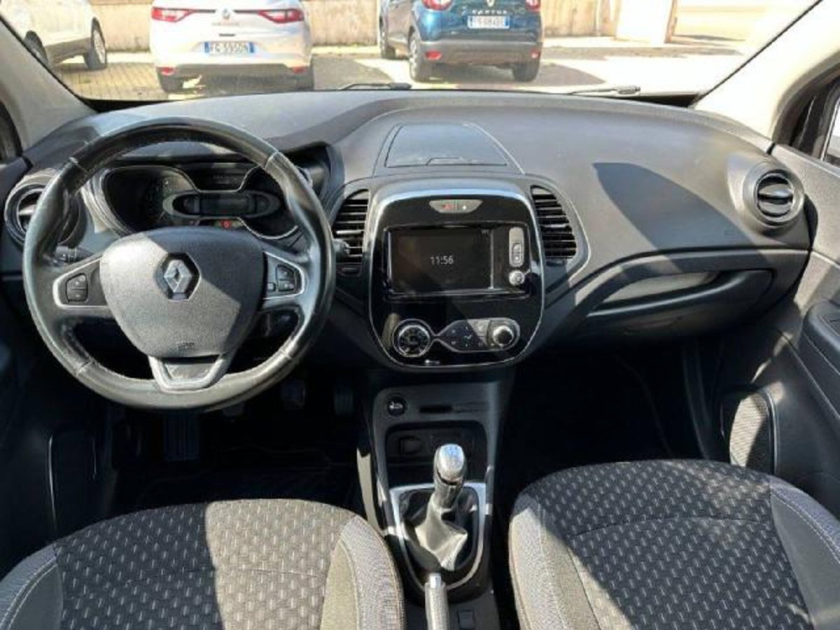 Renault Captur 1.5 dCi 8V 90 CV Start&Stop Intens (11)
