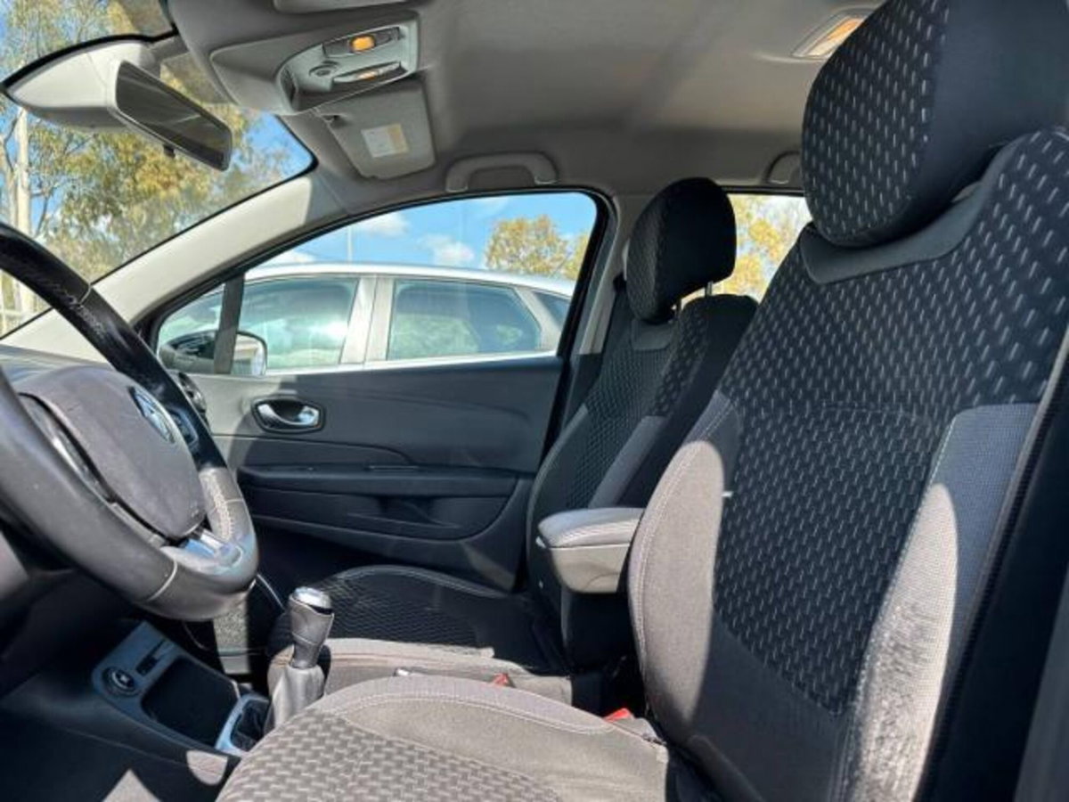 Renault Captur 1.5 dCi 8V 90 CV Start&Stop Intens (8)