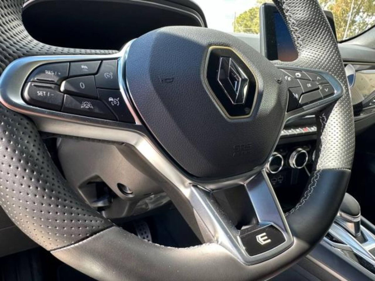 Renault Arkana Hybrid E-Tech 145 CV Engineered (12)
