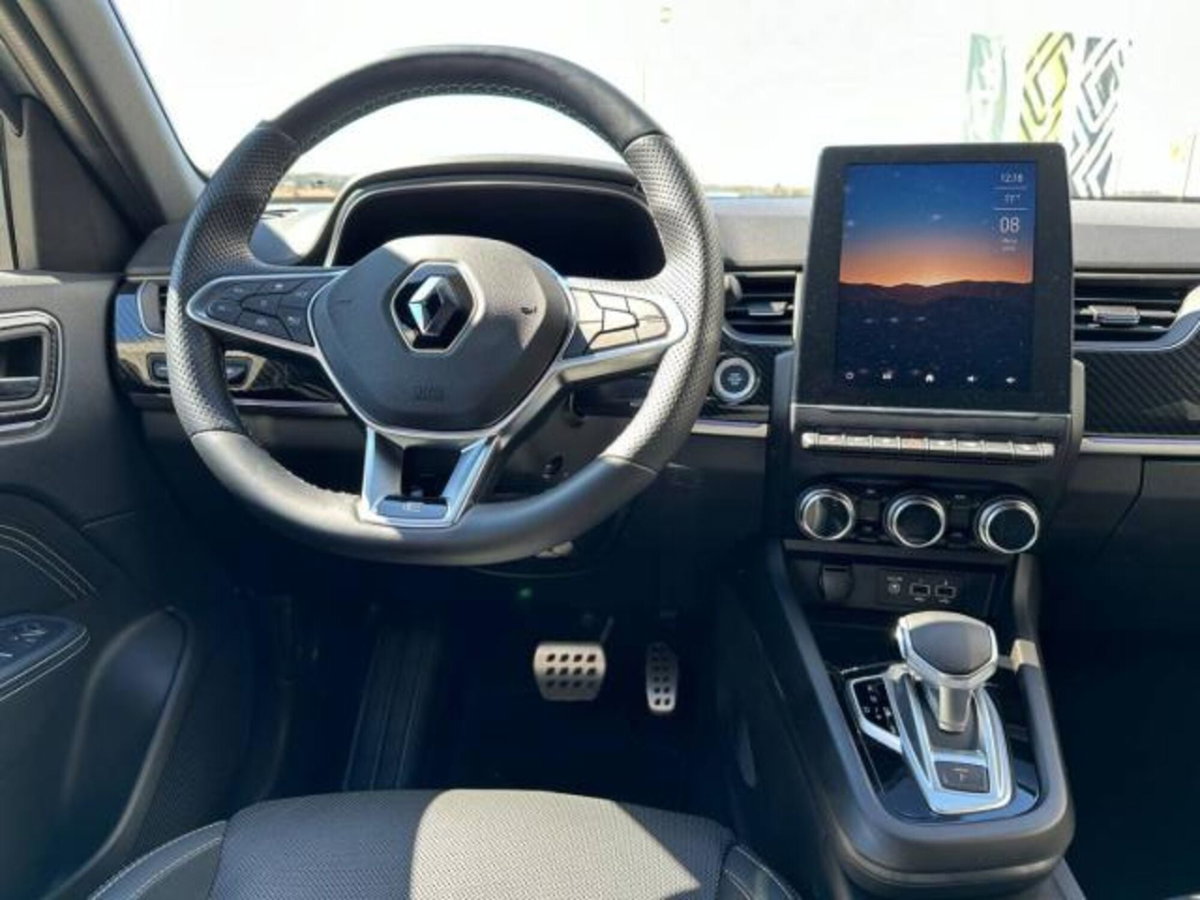 Renault Arkana Hybrid E-Tech 145 CV Engineered (14)