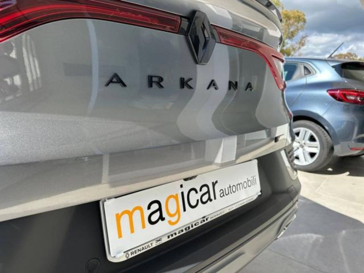 Renault Arkana Hybrid E-Tech 145 CV Engineered (17)