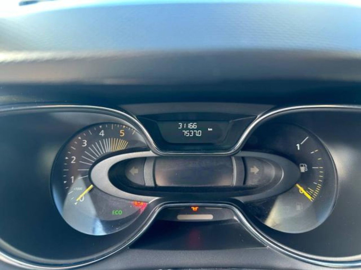 Renault Captur 1.5 dCi 8V 90 CV EDC Start&Stop Energy R-Link (9)