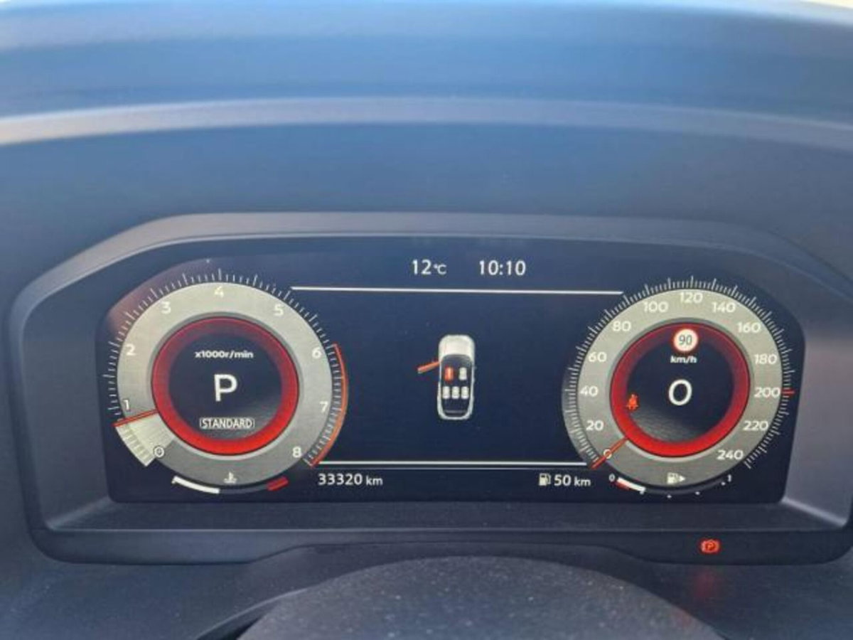 Nissan Qashqai MHEV 158 CV Xtronic N-Style (9)
