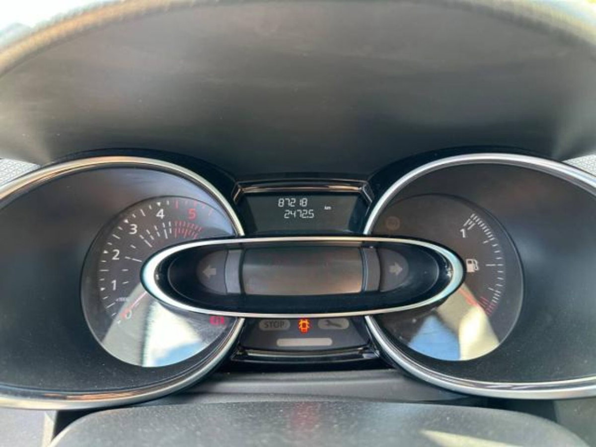 Renault Clio Sporter dCi 8V 75CV Start&Stop Energy Duel (8)
