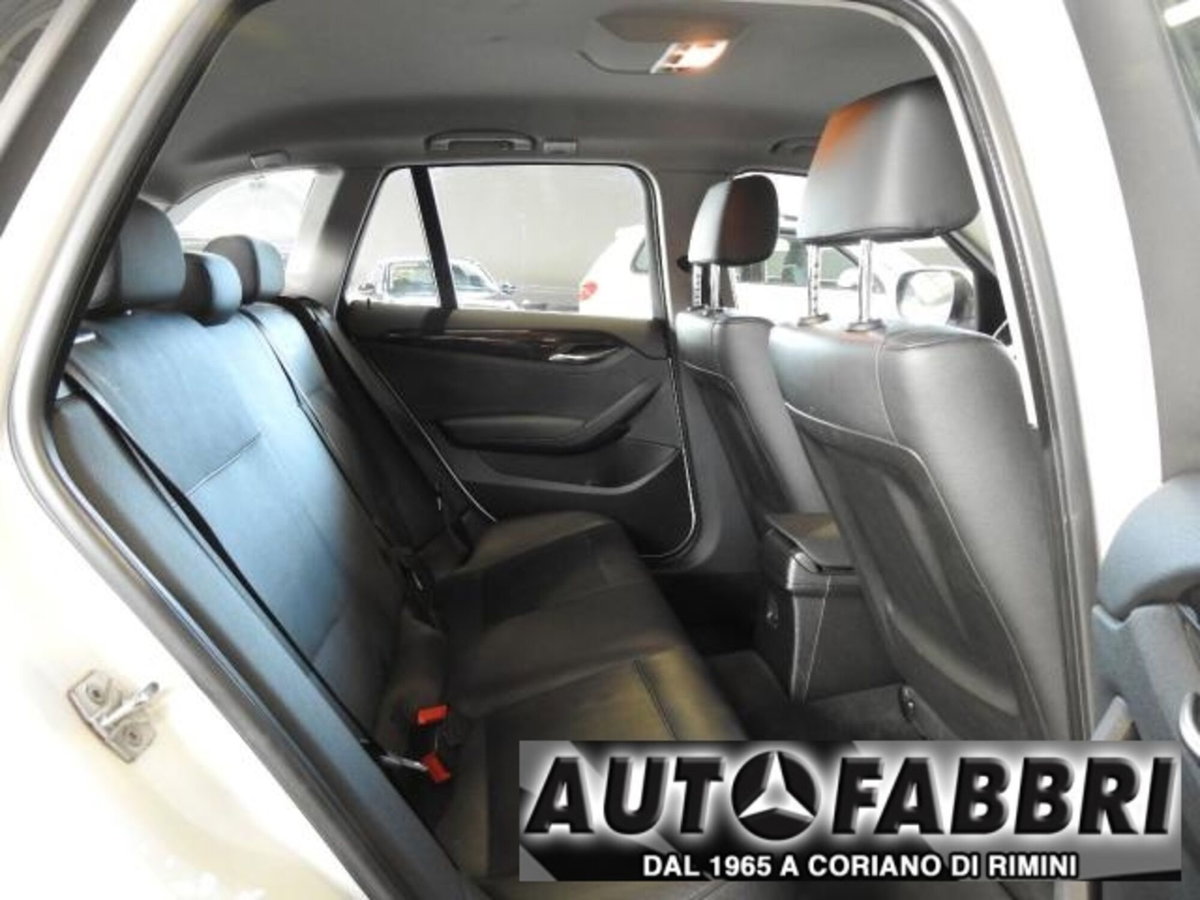 BMW X1 sDrive20d Futura (12)