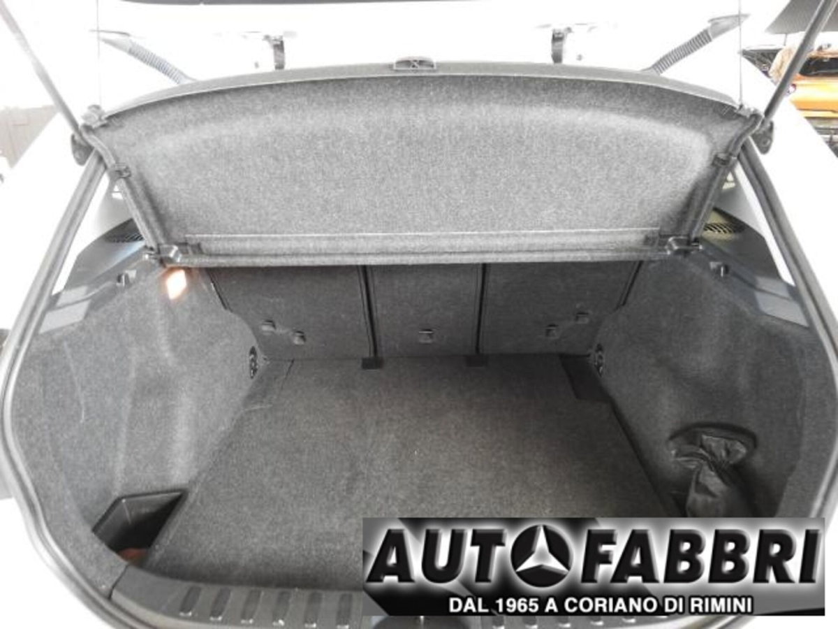 BMW X1 sDrive20d Futura (13)