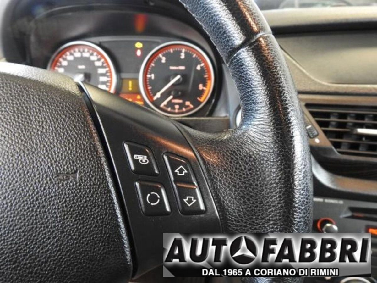 BMW X1 sDrive20d Futura (16)