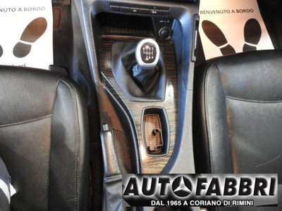 BMW X1 sDrive20d Futura (18)