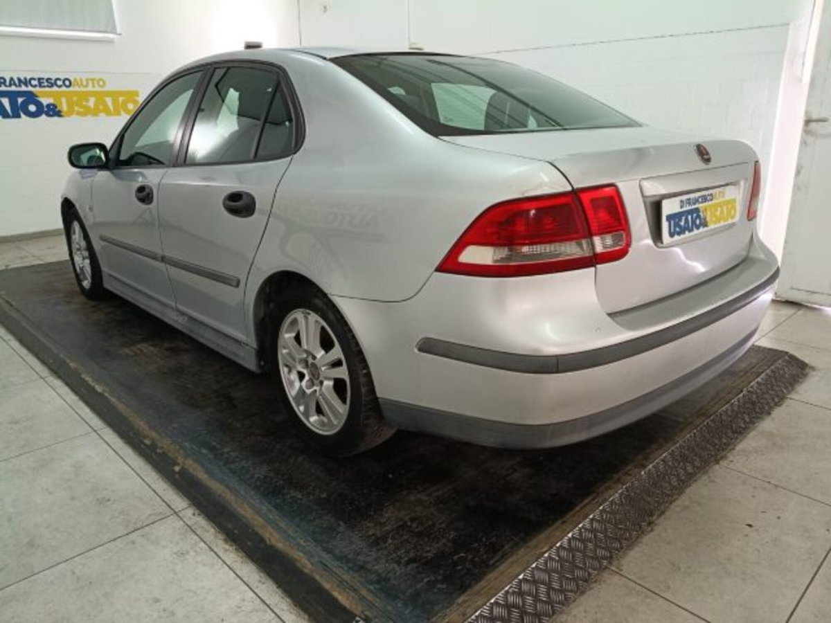 Saab 9-3 1.9 TiD Vector (4)