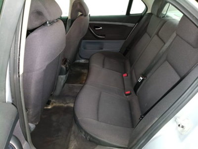 Saab 9-3 1.9 TiD Vector (9)