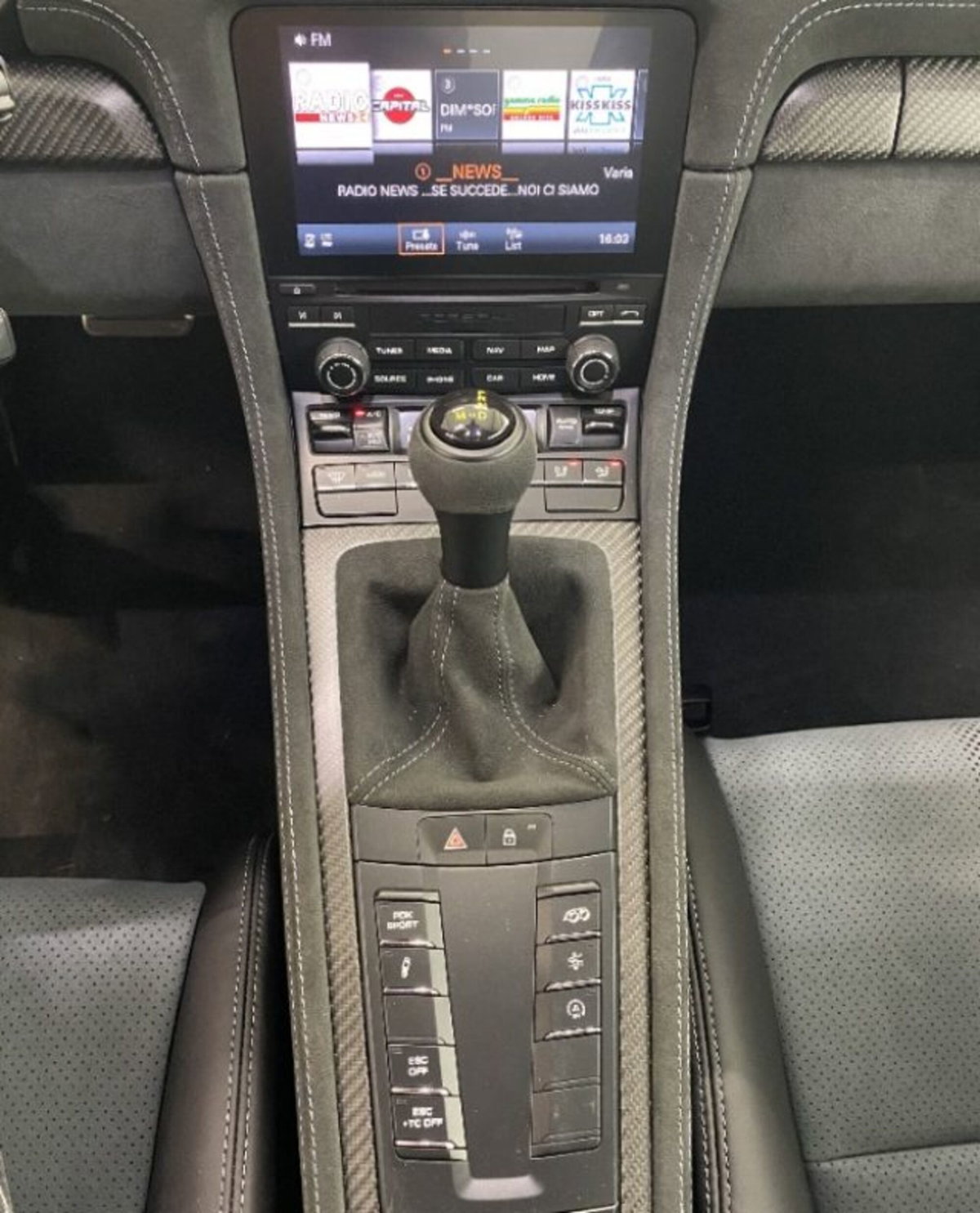 Porsche 718 Cayman  Cayman 4.0 GT4 RS pdk (11)
