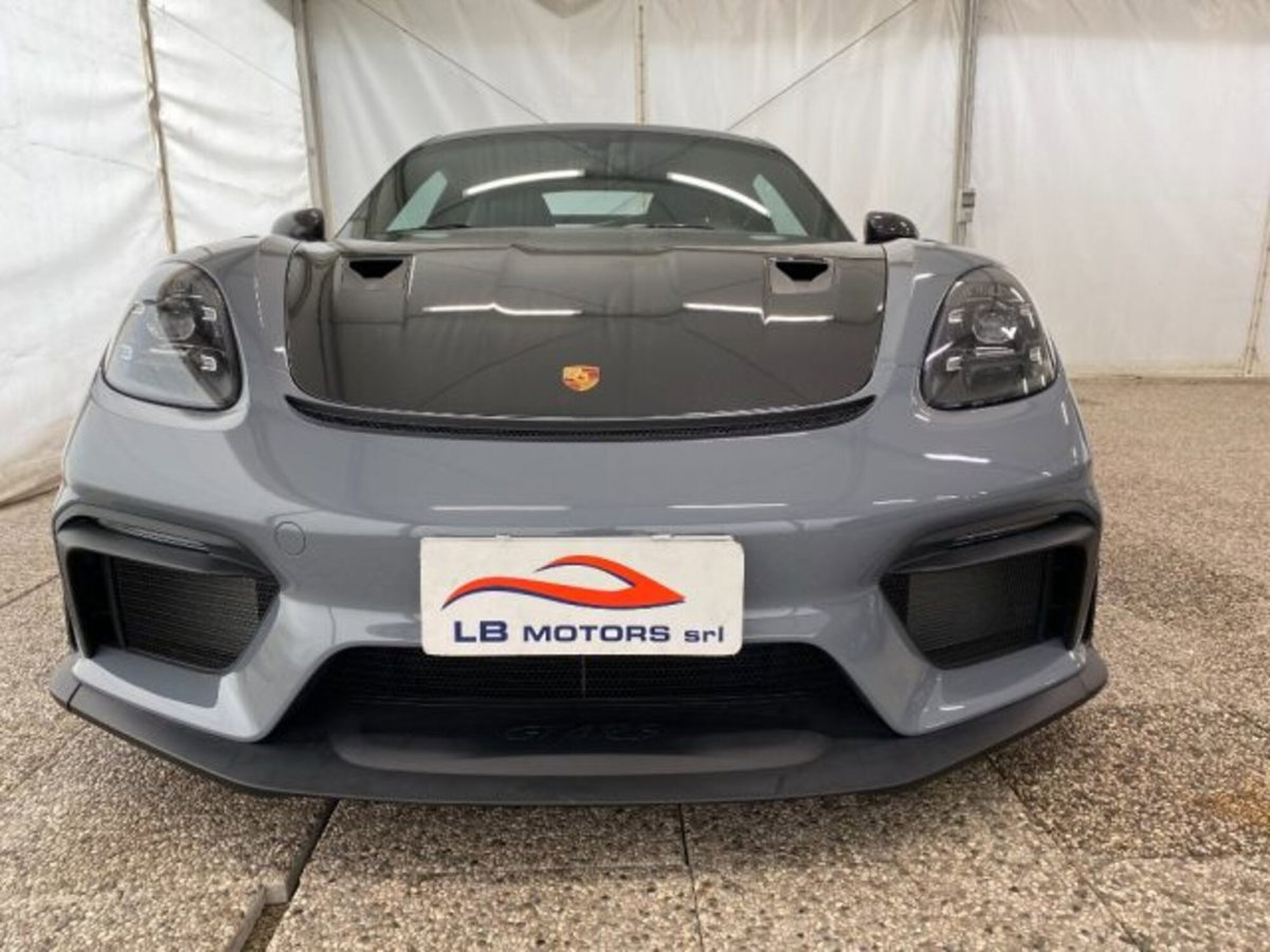 Porsche 718 Cayman  Cayman 4.0 GT4 RS pdk (2)
