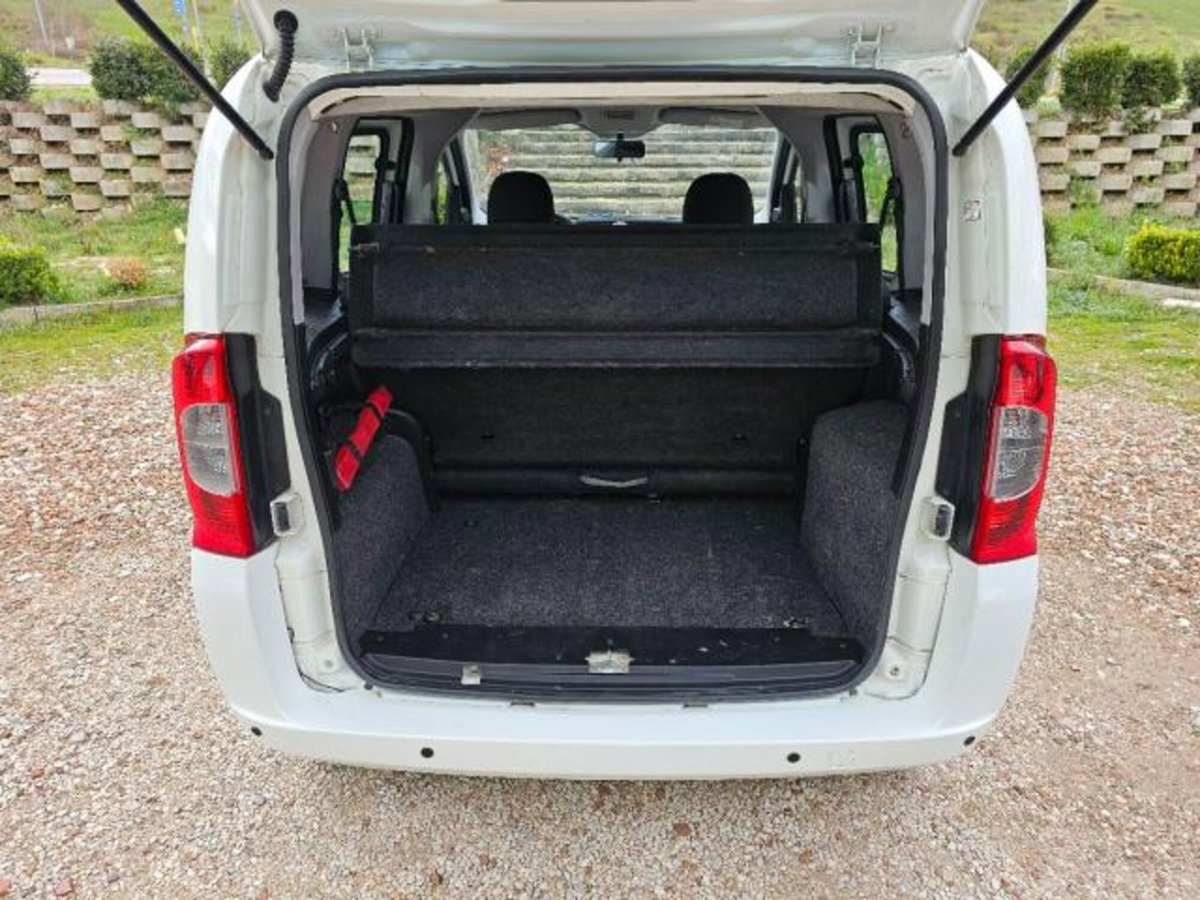 Fiat Qubo 1.3 MJT 75 CV Dynamic (9)