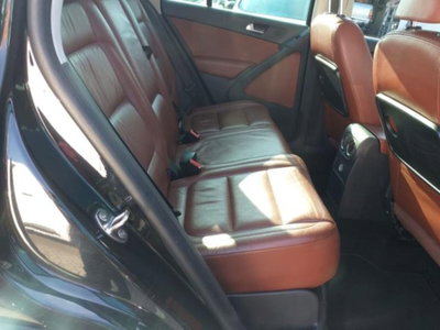 Volkswagen Tiguan 2.0 TDI DPF 4MOTION DSG R-Line (16)