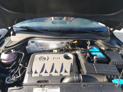 Volkswagen Tiguan 2.0 TDI DPF 4MOTION DSG R-Line (3)