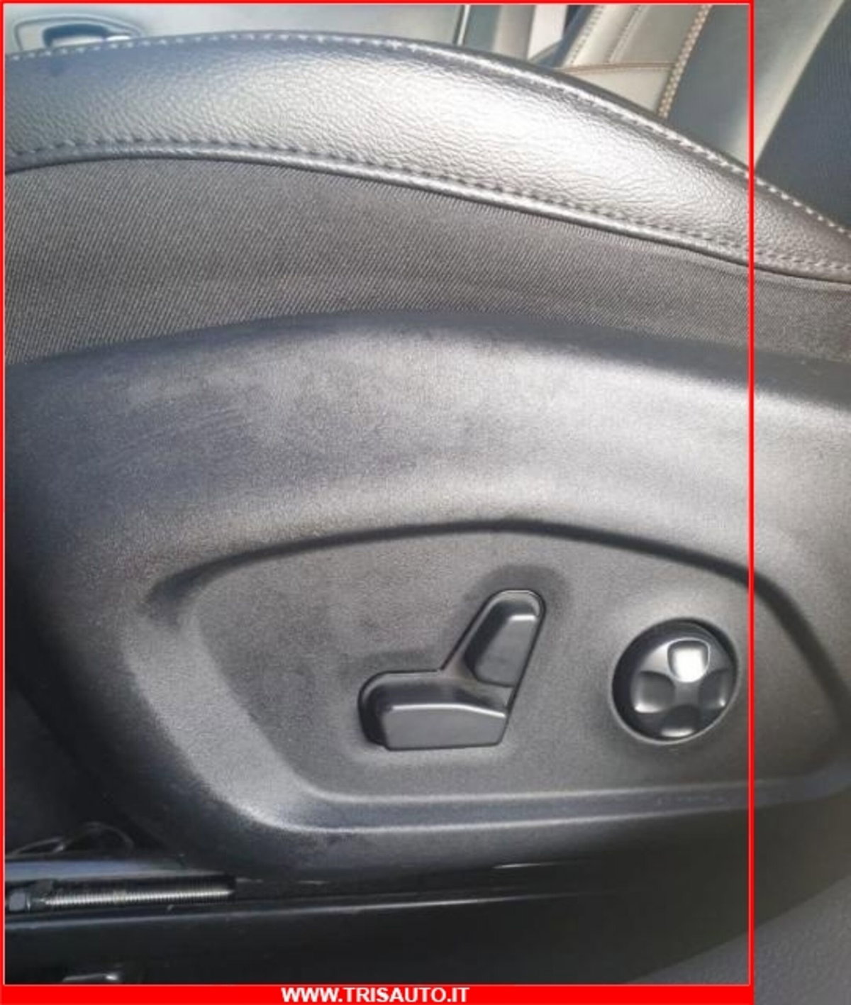 Jeep Compass 1.6 Multijet II 2WD Limited Winter (11)
