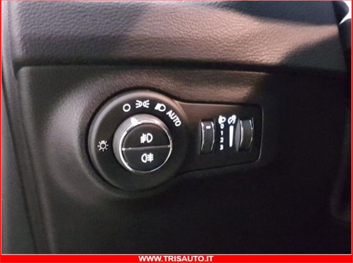 Jeep Compass 1.6 Multijet II 2WD Limited Winter (17)