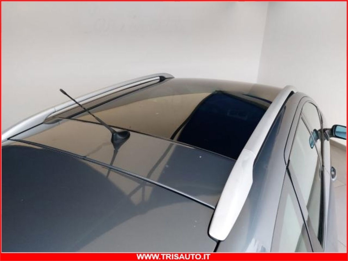 Peugeot 407 SW 2.0 HDi Premium (17)