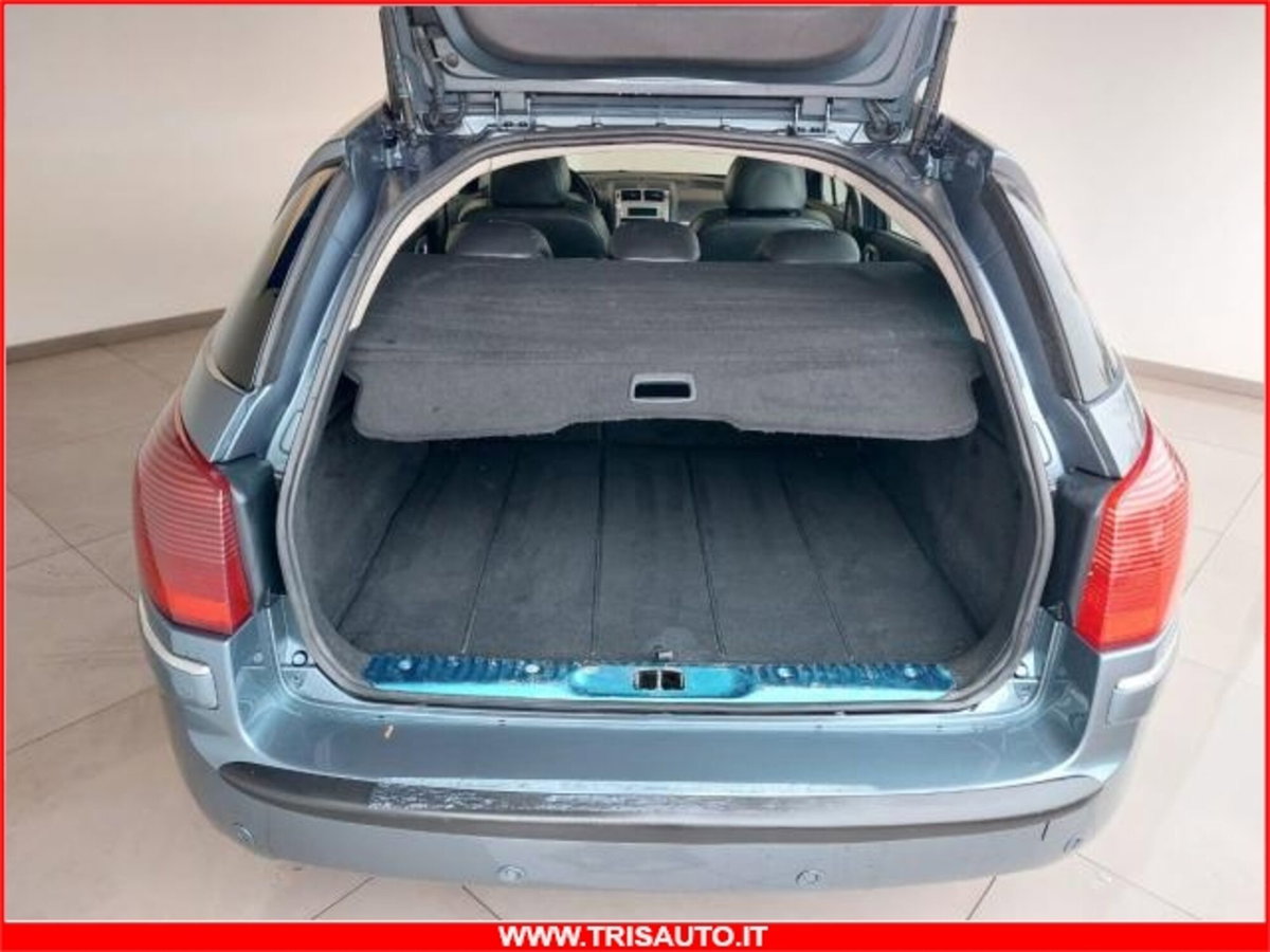 Peugeot 407 SW 2.0 HDi Premium (20)
