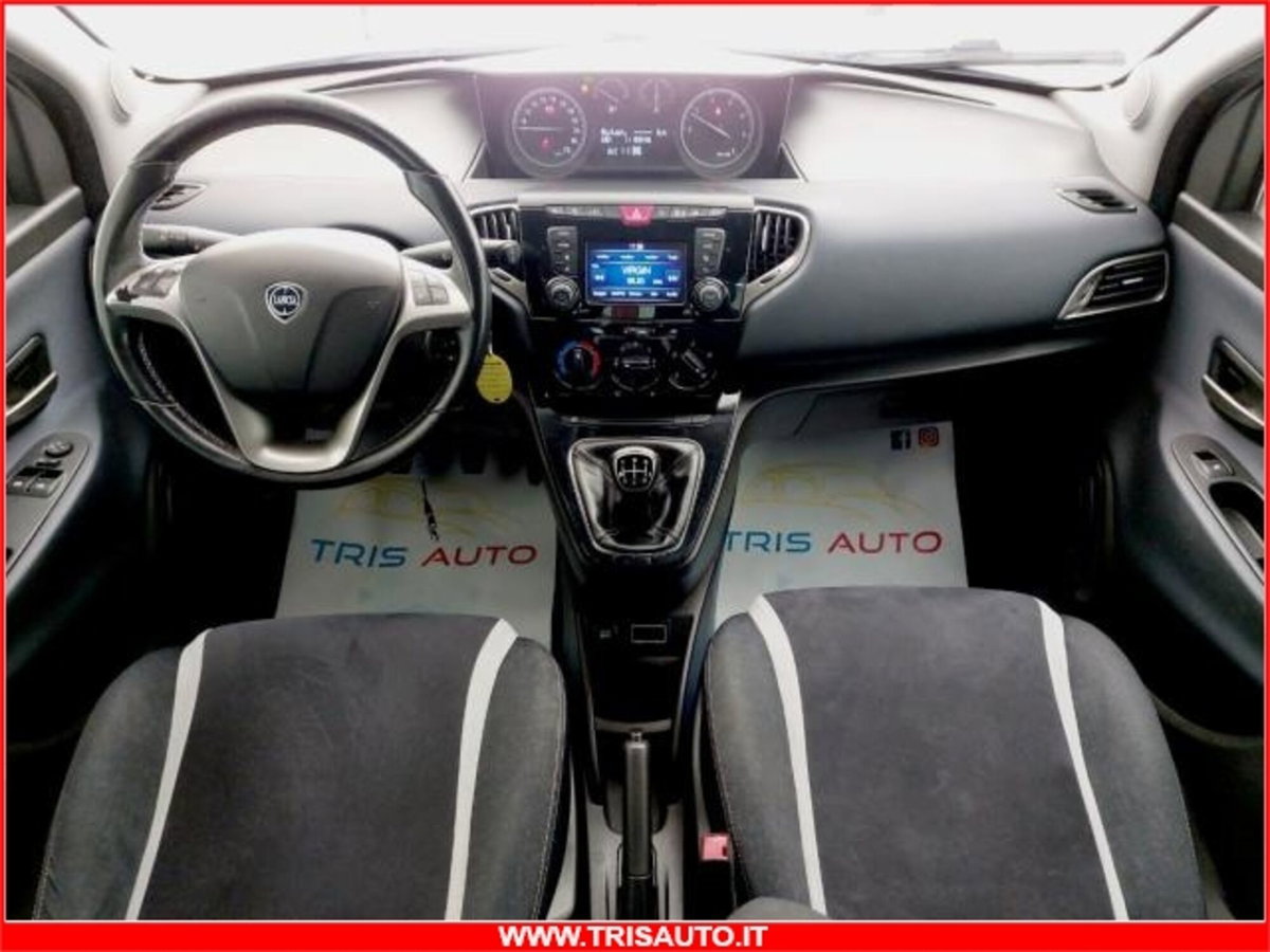 Lancia Ypsilon 1.3 MJT 16V 95 CV 5 porte S&S Mya (6)