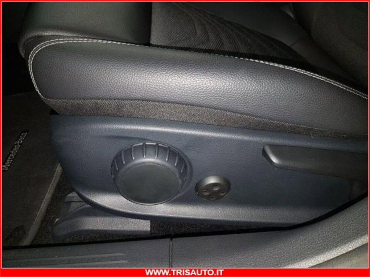 Mercedes-Benz Classe A Sedan 180 d Automatic 4p. Business (10)
