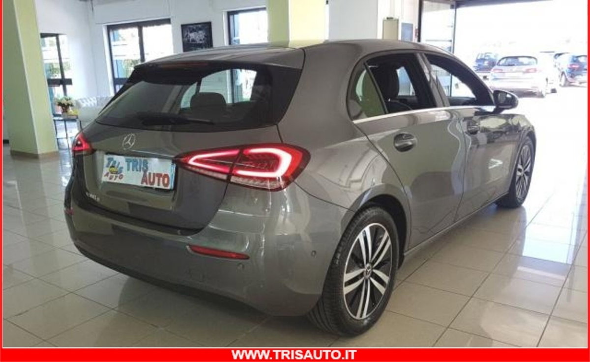 Mercedes-Benz Classe A Sedan 180 d Automatic 4p. Business (4)