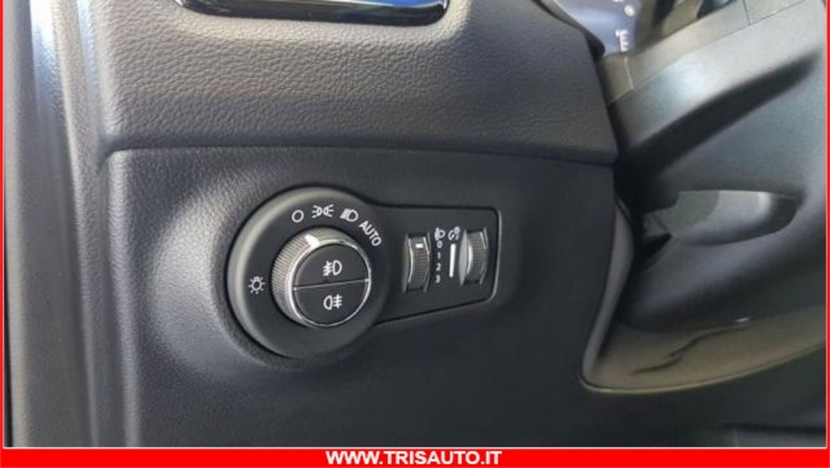 Jeep Compass 1.6 Multijet II 2WD Limited Winter (19)