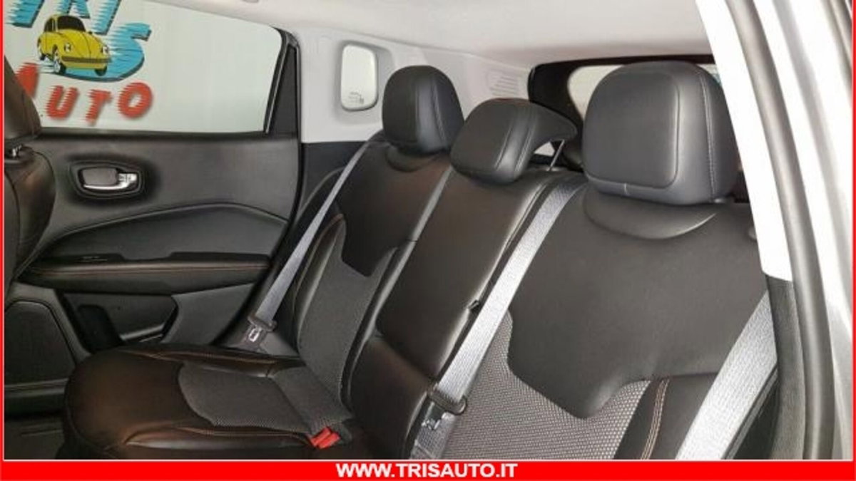 Jeep Compass 1.6 Multijet II 2WD Limited Winter (16)
