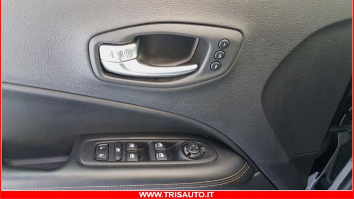 Jeep Compass 1.6 Multijet II 2WD Limited Winter (18)