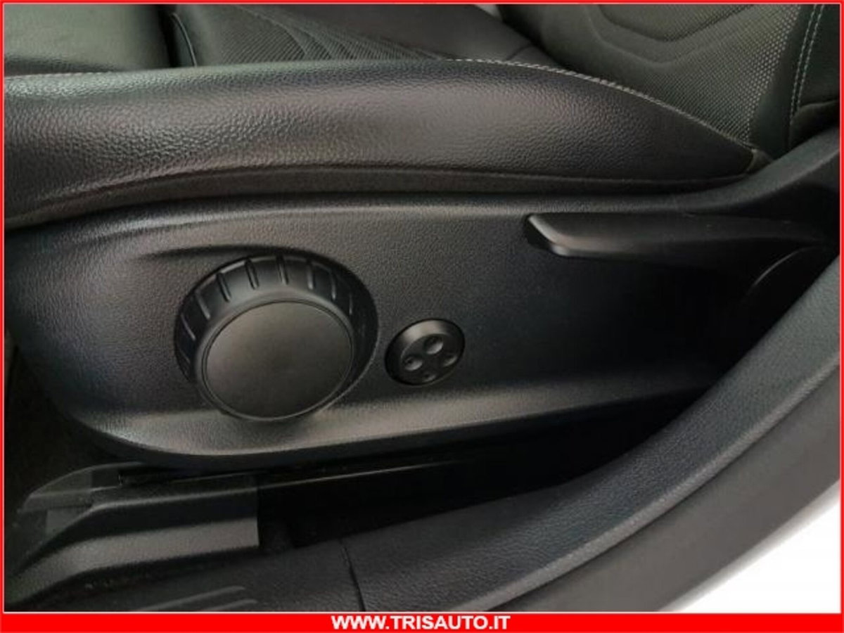 Mercedes-Benz Classe A Sedan 180 d Automatic 4p. Business (12)