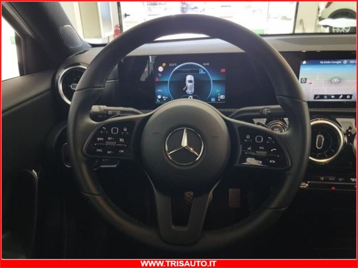 Mercedes-Benz Classe A Sedan 180 d Automatic 4p. Business (19)