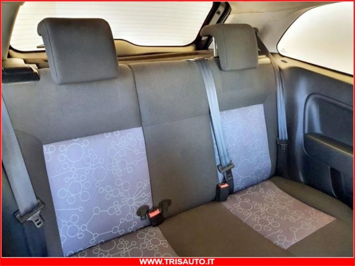 Ford Fiesta 1.2 16V 3p. (9)