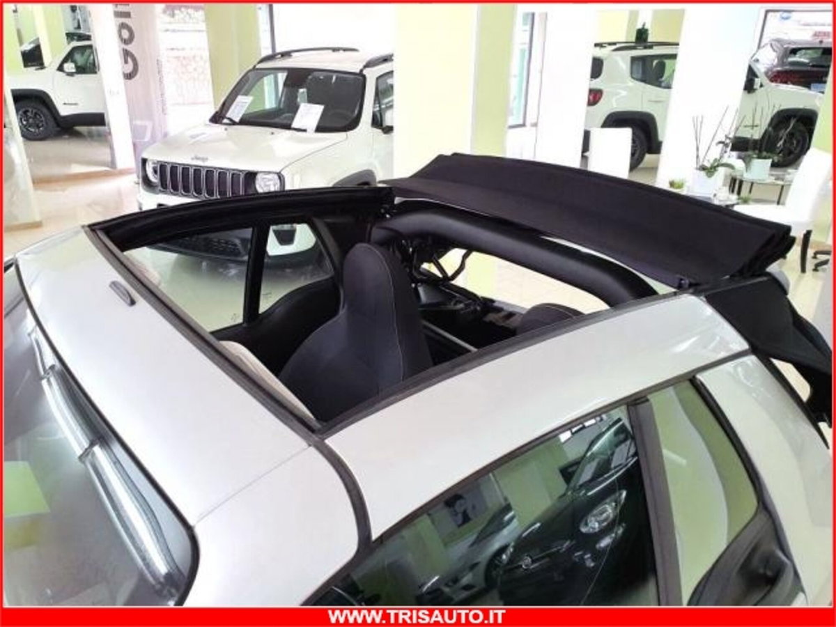 smart Fortwo Cabrio 90 0.9T twinamic cabrio Urbanrunner Passion (10)