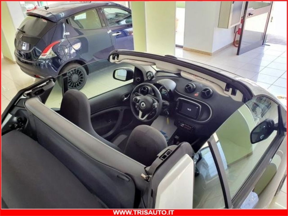 smart Fortwo Cabrio EQ cabrio Passion (5)