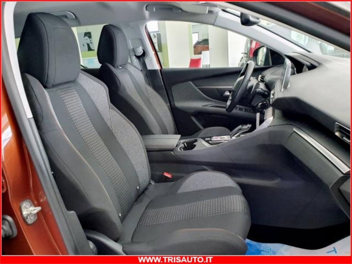 Peugeot 3008 BlueHDi 120 S&S EAT6 Business (8)