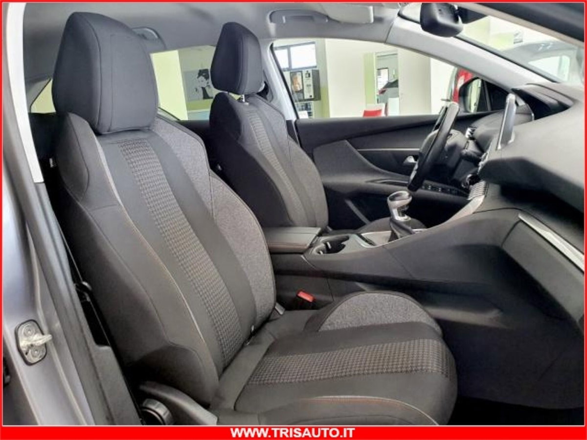 Peugeot 3008 BlueHDi 120 S&S Business (8)