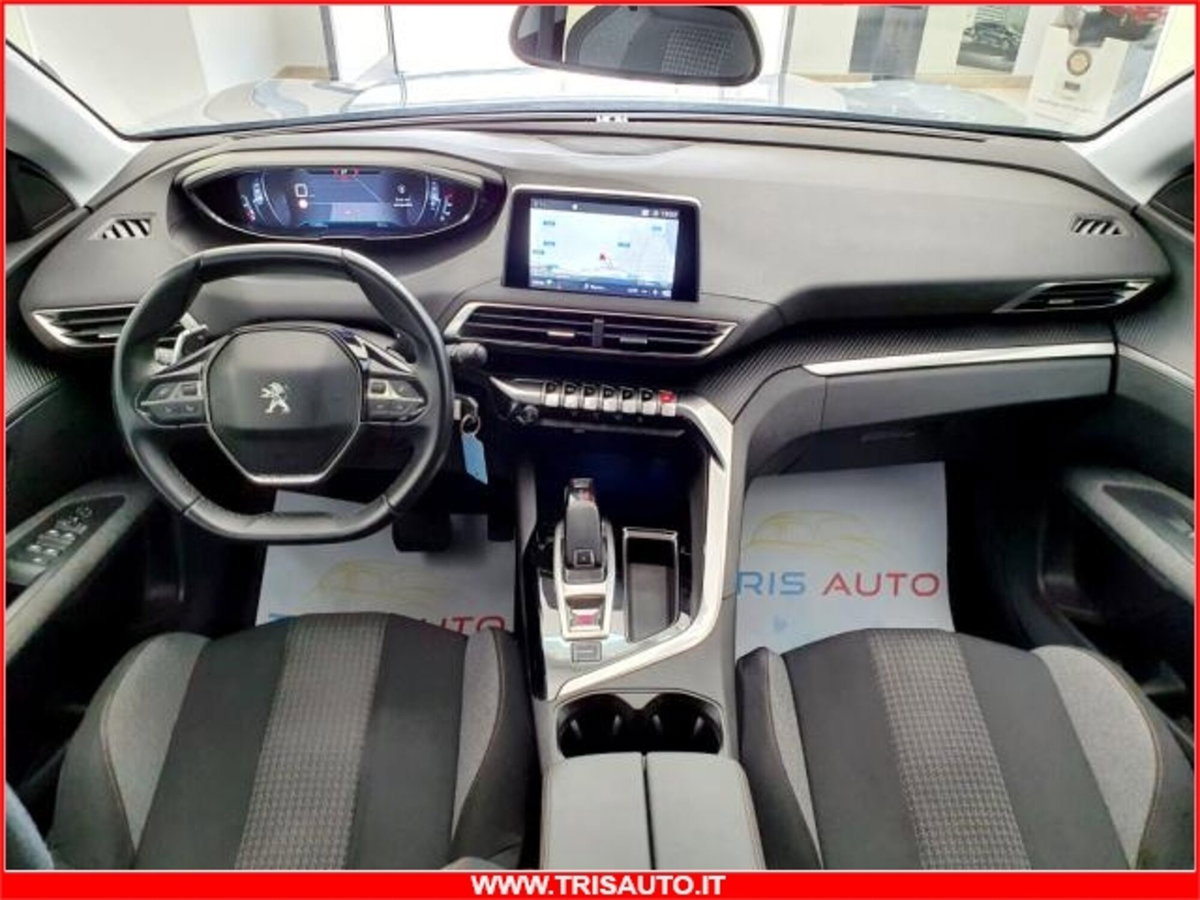 Peugeot 3008 BlueHDi 130 S&S EAT8 Business (6)