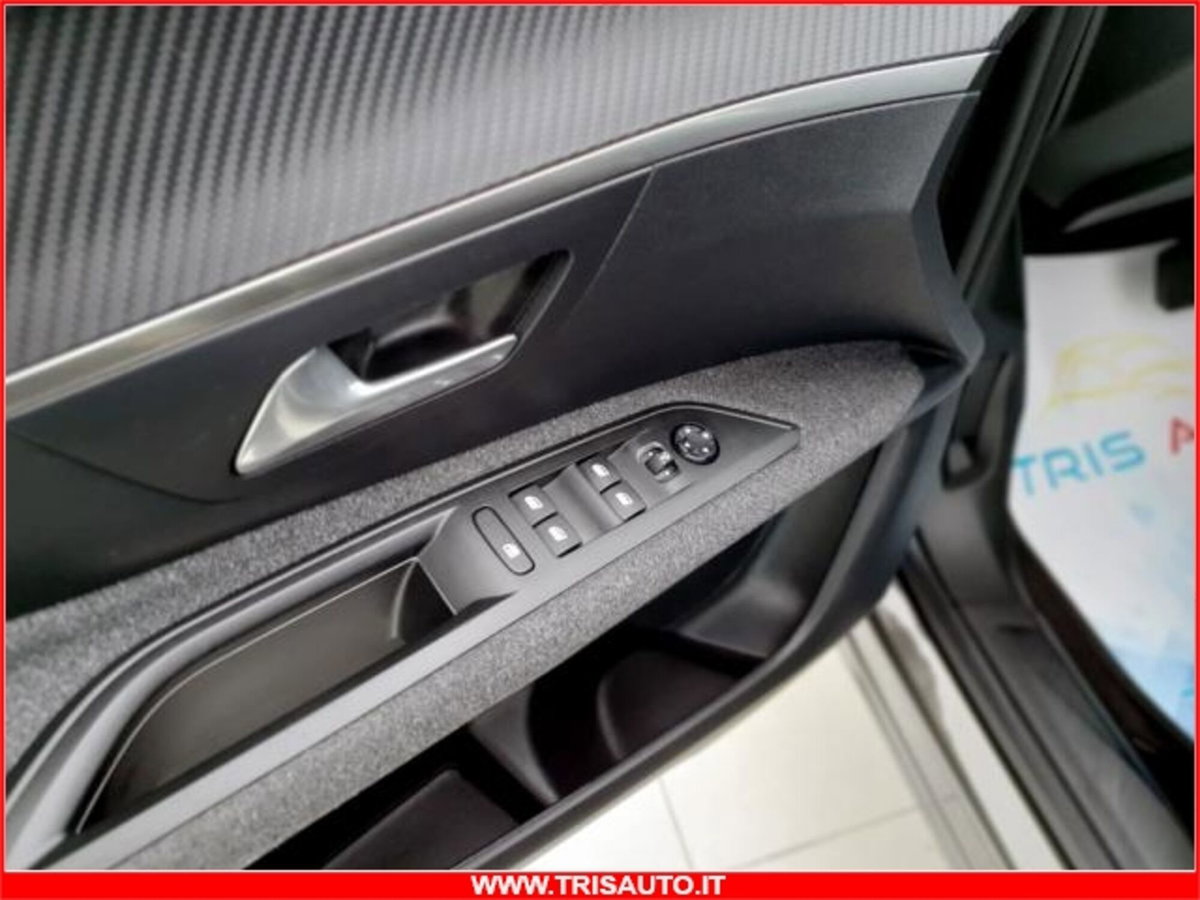 Peugeot 3008 BlueHDi 130 S&S EAT8 Business (11)