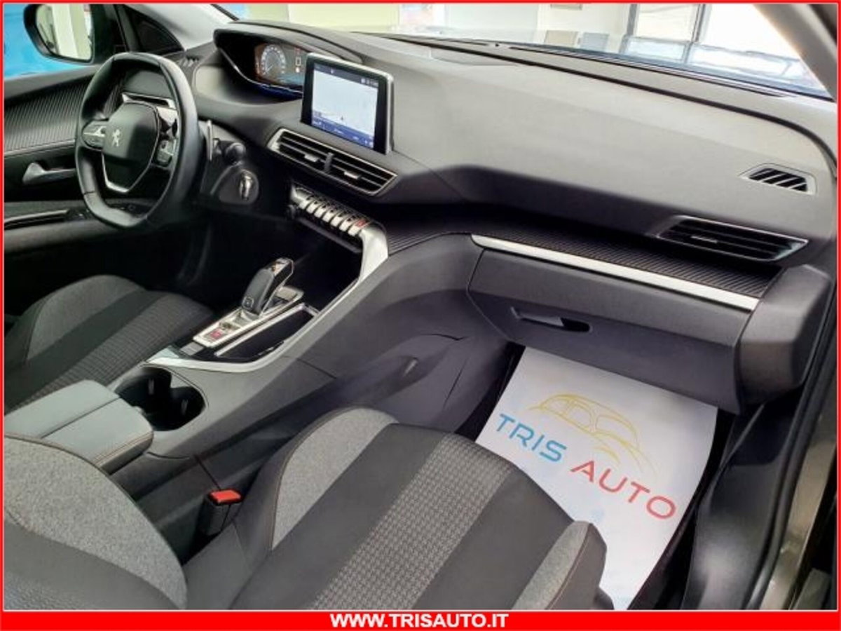 Peugeot 3008 BlueHDi 130 S&S EAT8 Business (6)